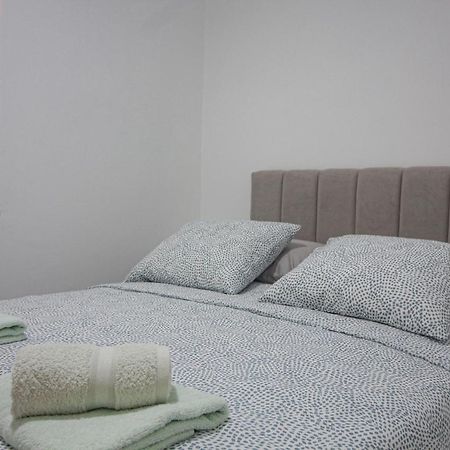 Apartman Toni Rogoznica  Esterno foto